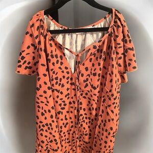 Chic Orange Leopard Print Blouse